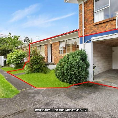 Apartament Bright Eden Park Two Bed Townhouse Private Parking Auckland Zewnętrze zdjęcie